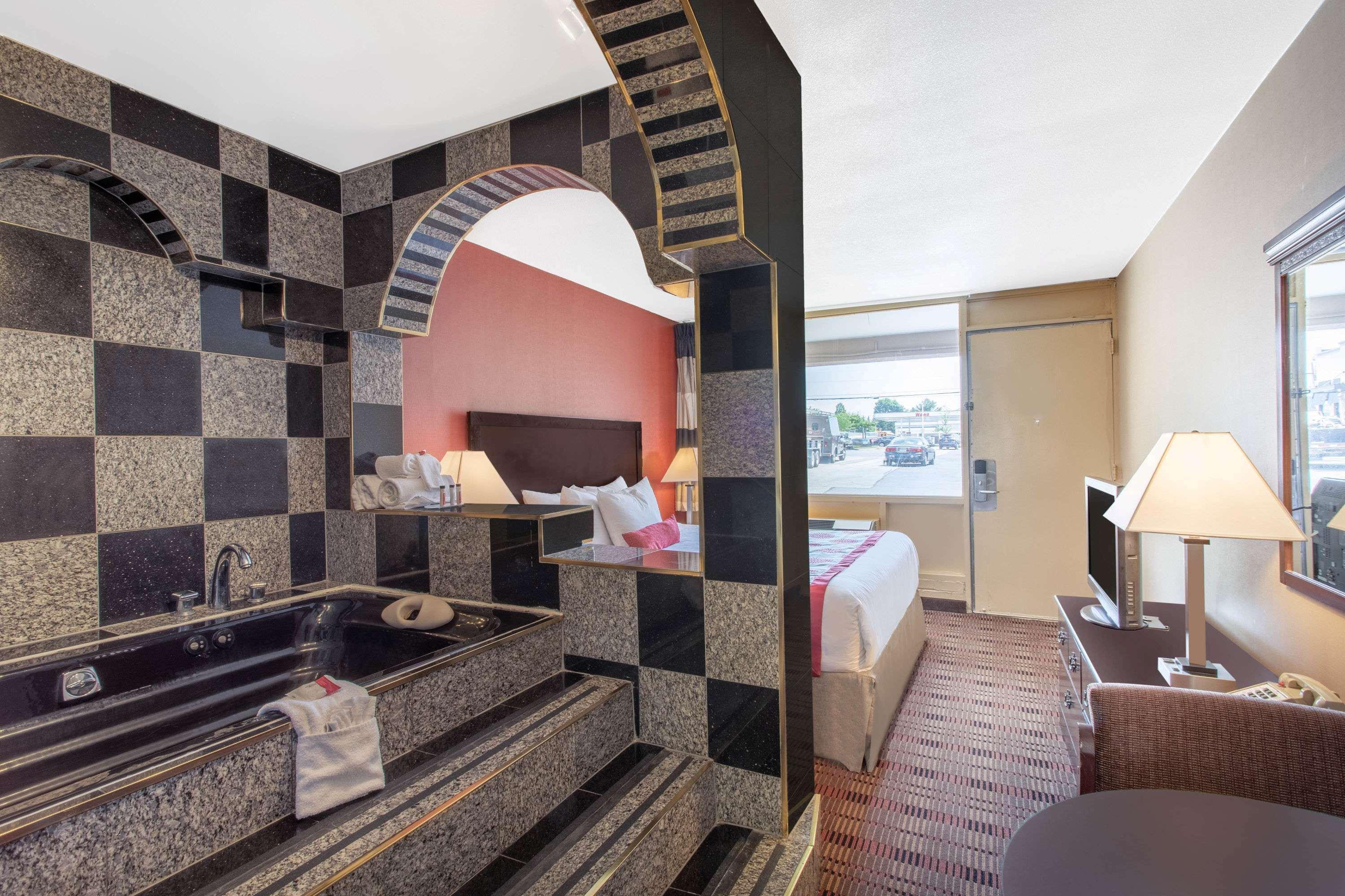 Ramada Limited Cockeysville Luaran gambar